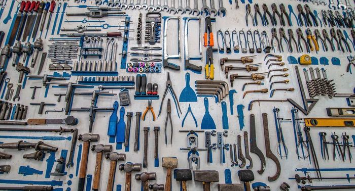 Photo of hundreds of DYI tools neatly organised